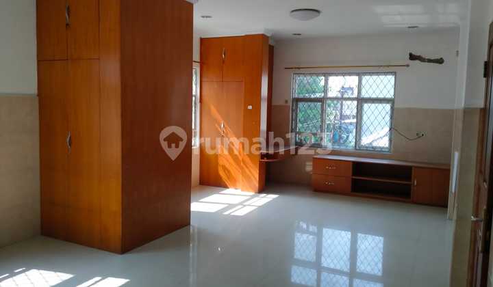 POSISI HOOK! RUMAH JELAMBAR INDRALOKA 2