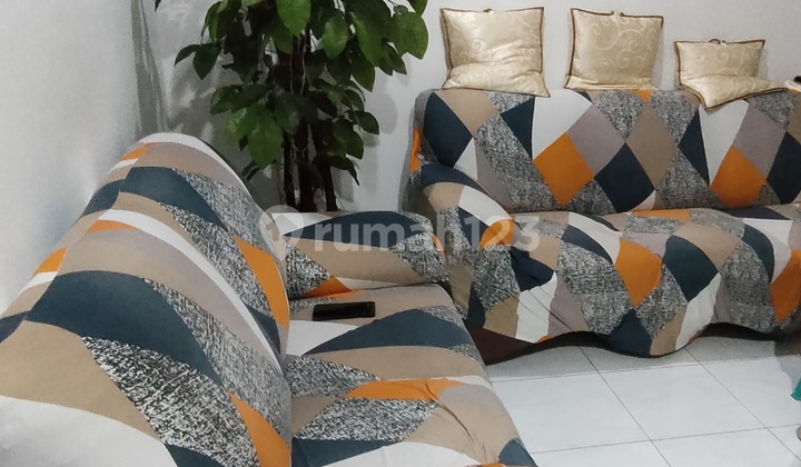 SUPER WELL-MAINTAINED CONDITION! HOUSE IN SOUTH JELAMBAR SUPER WELL-MAINTAINED CONDITION! HOUSE IN SOUTH JELAMBAR