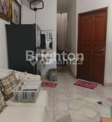 RUMAH STRATEGIS TANJUNG DUREN ROW 1 MOBIL