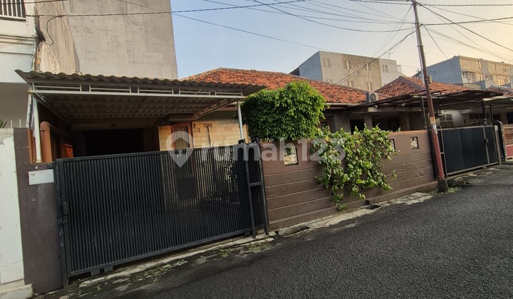 Rumah Di Pos Pengumben