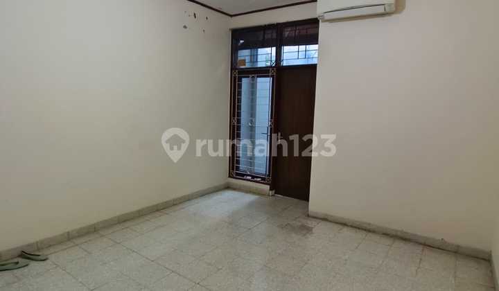 Disewakan Rumah Di Sunrise Garden 2