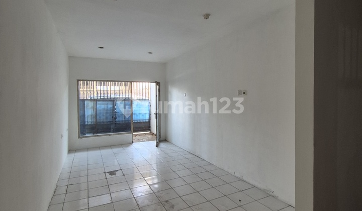 Disewakan Rumah Di Kedoya 2