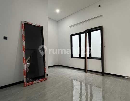 Rumah Bagus Semi Furnished SHM Sungai Kunjang, Samarinda 2