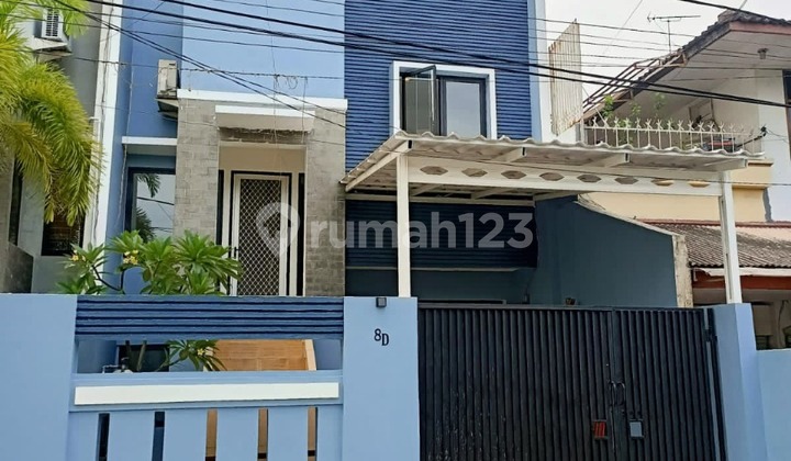 Dijual Rumah Strategis Area Kartini, Jakarta Pusat