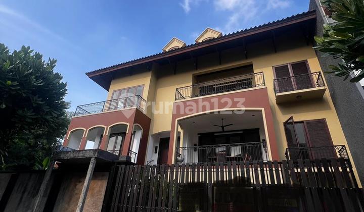Turun Harga Rumah Mewah Dengan Private Pool Di Pik, Cluster Walet
