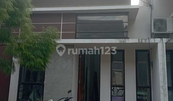 Dijual Rumah Dalam Cluster Dekat Stasiun LRT Cibubur Harga Nego Dijual Rumah Dalam Cluster Dekat Stasiun LRT Cibubur Harga Nego