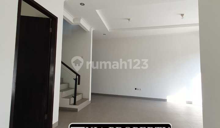 Rumah Baru, Posisi Hook Siap Huni di Cluster Dekat Stasiun LRT Harjamukti & Tol Cibubur