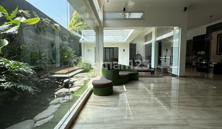 Dijual Rumah Mewah Cluster Tiara Phg Gading Serpong Semi Furnished Rumah di Gading Serpong 2