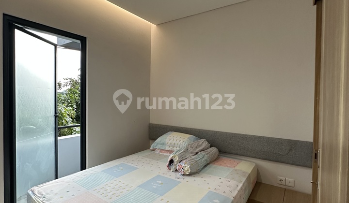 Dijual Rumah Full Furnished Tabebuya BSD 2