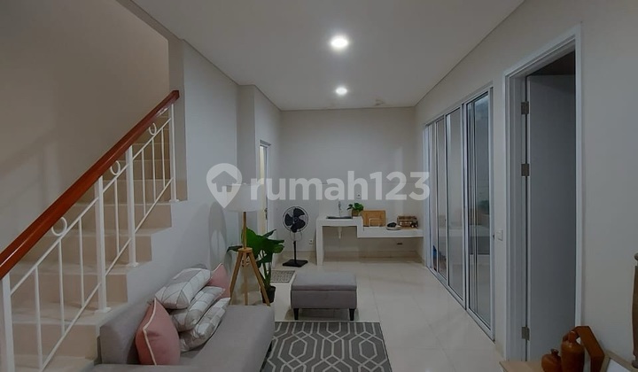 Dijual Murah Rumah Rapi Vanya Park Bsd