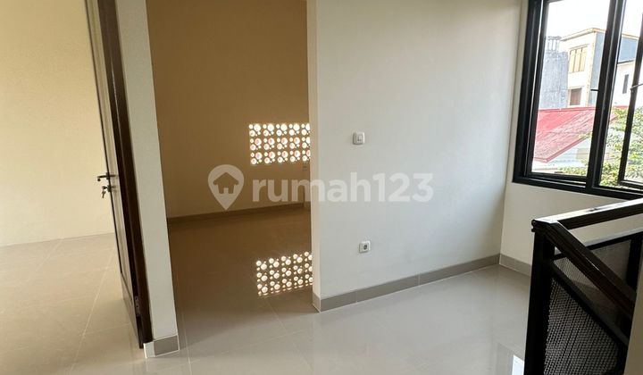 For sale new 2-story house in Bumi Puspitek Asri BSD 2