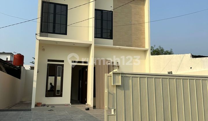 For sale new 2-story house in Bumi Puspitek Asri BSD