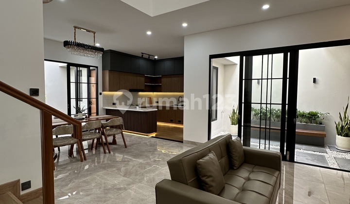 Dijual Rumah Bangunan Baru Kencana Loka Bsd Rumah Bagus di BSD 1