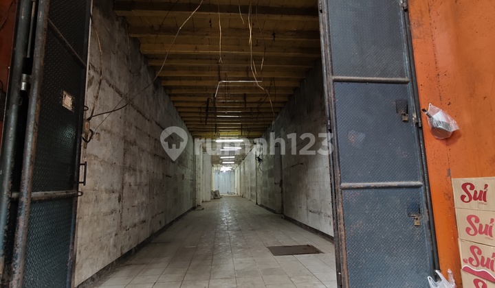 Jual Ruko Legendaris Strategis di Jalan Utama Jembatan Lima Jual Ruko Legendaris Strategis di Jalan Utama Jembatan Lima