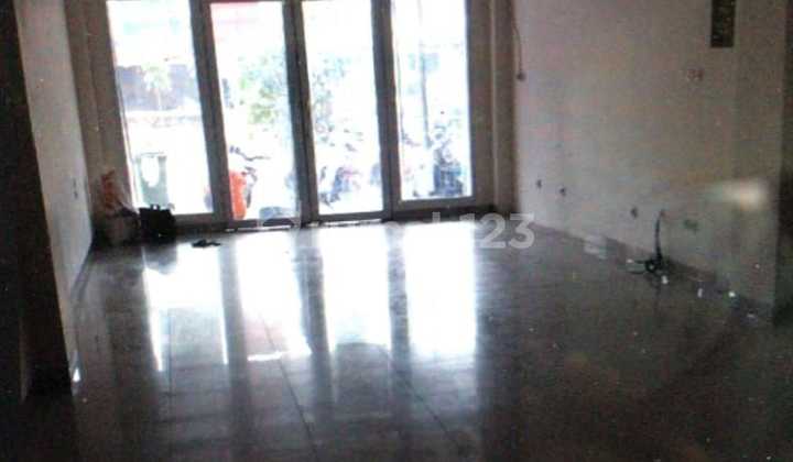 Strategic Shop House in East Cengkareng, West Jakarta 2