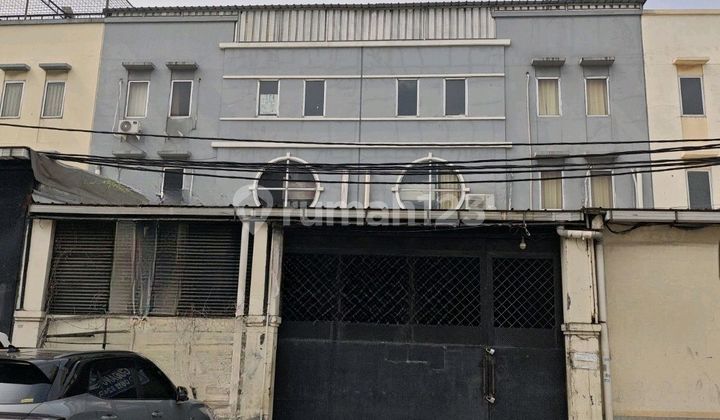 Office Warehouse in Elang Laut Integrated Industrial Center