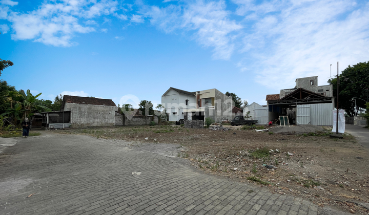 Golden Opportunity! Ready-to-Build Land in Prambanan Priced at 3.1 Million/M