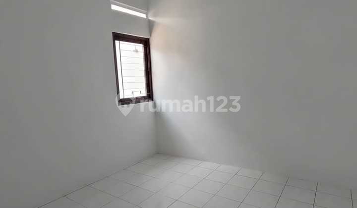 Rumah Taman Kopo Indah 1 Dekat Main Road Kopo