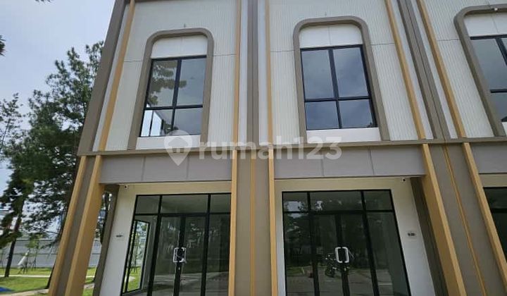 DI SEWAKAN RUKO HOEK HADAP DANAU MURAH COCOK UNTUK CAFE