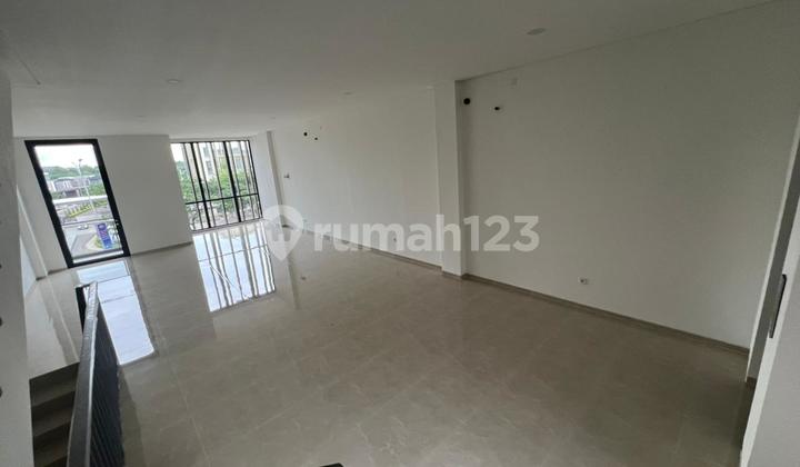 For Rent: Ruko Facing Road at BSD Navapark 2
