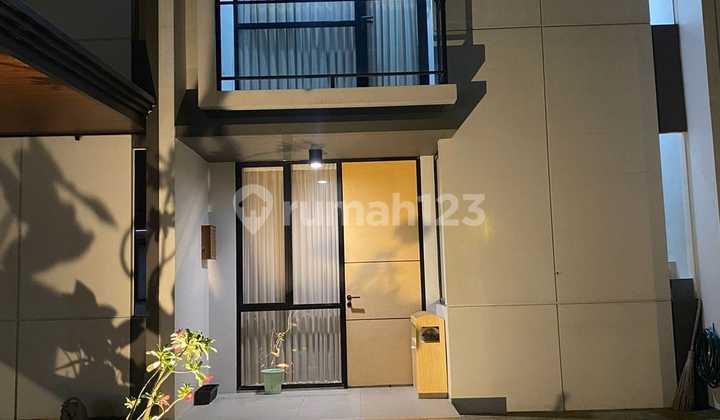 Dijual Rumah Cluster Cendana Gard'n Vista Lippo Village Utara Tangerang