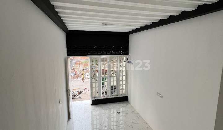 [Rumahmurahjakarta] White Casa Residence Condet Rumah Bagus SHM di Kramat Jati 2