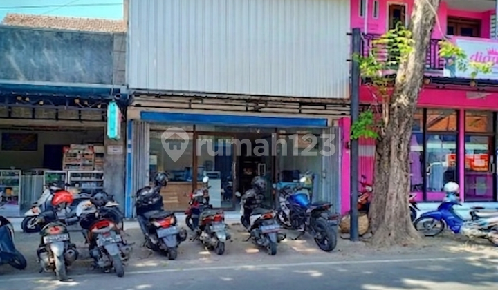Ruko 2 Lantai Strategis di Jalur Ramai Kertosari Banyuwangi Kota Ruko 2 Lantai Strategis di Jalur Ramai Kertosari Banyuwangi Kota