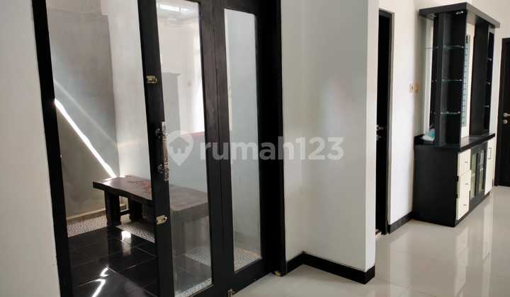 Rumah Homestay Bagus Furnished SHM Dadapan, Kabat, Banyuwangi 2