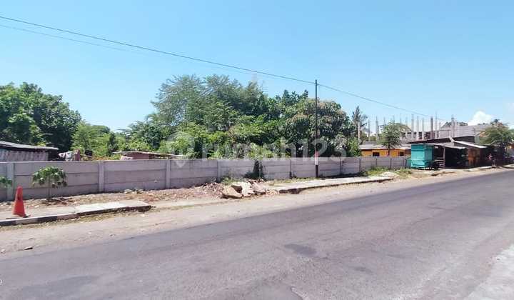 DIJUAL TANAH STRATEGIS – CENTRAL KULINER 9664 m2 SHM Banyuwangi