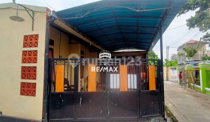 Active Boarding Room for Sale - Banyuwangi City Strategic Location, Near Stikom 2