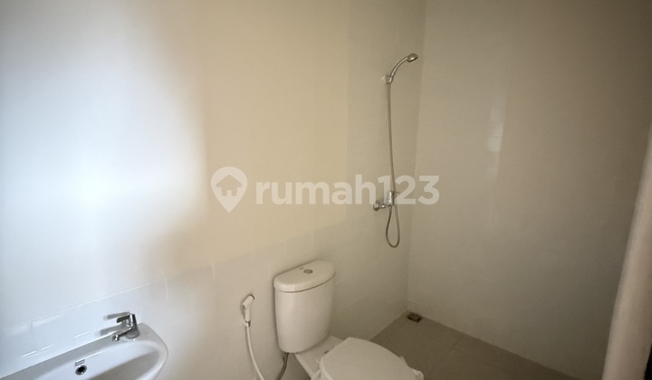 For Rent: 2-Story House in Cendana Cove Lippo Karawaci 2