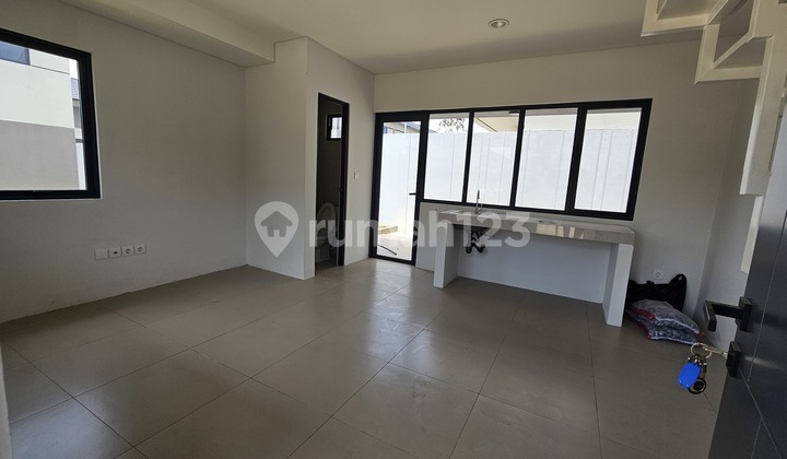 For Rent Hoek Park Serpong Cityzen Park West 2br