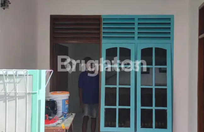 A Very Strategic Residence in the Depok Area A Very Strategic Residence in the Depok Area