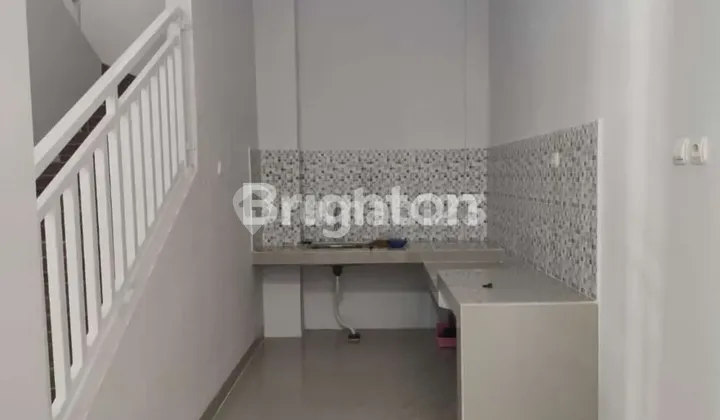 Rumah Mewah Strategis di Pusat Kota Depok 2