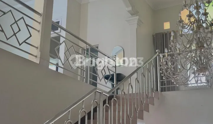 Large Luxury House in Depok City 2