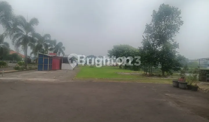 Very Strategic Land on the Side of the Main Road 2