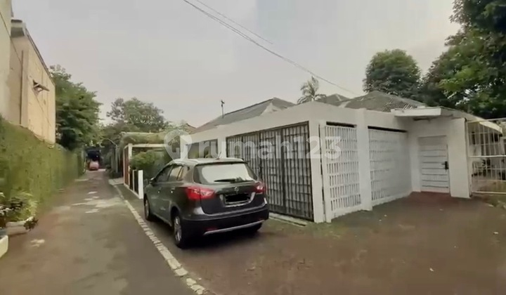 Rumah Asri Di Cidodol Raya Jakarta Selatan Rumah Asri Di Cidodol Raya Jakarta Selatan