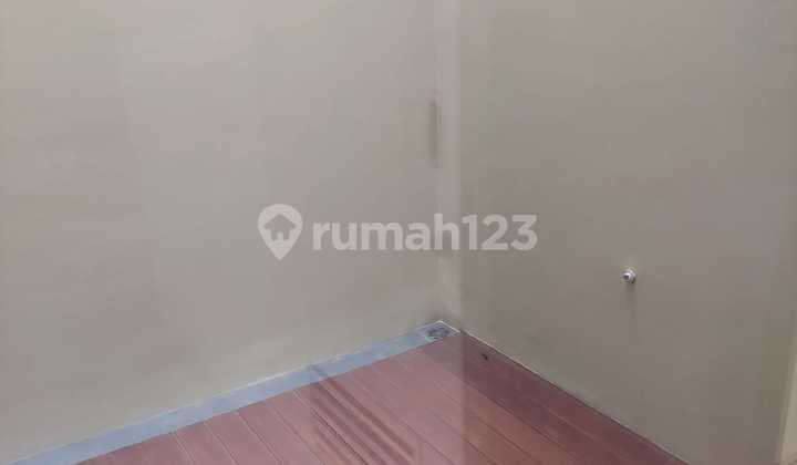 Dijual Rumah Full Furnished di Malibu Village Gading Serpong