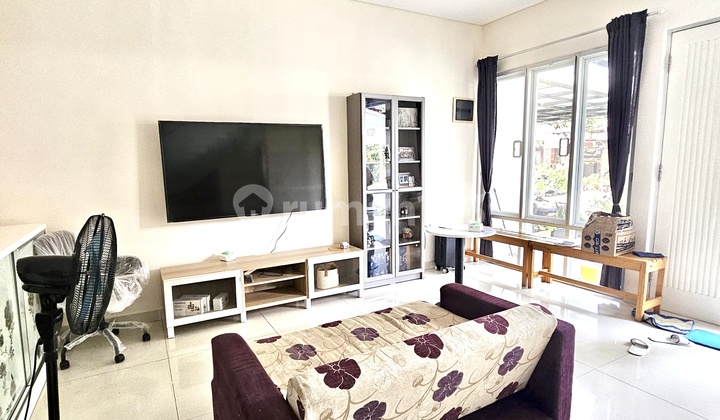 Ready-to-Live House in Alam Sutera Close to School and Mall 2