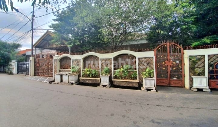 Dijual Rumah Lokasi Pisangan Jakarta Timur 1