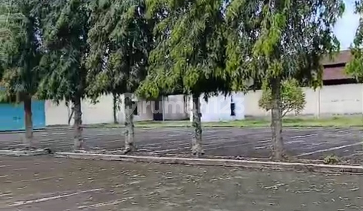 Warehouse for Sale in Purbalingga, Central Java, Roadside