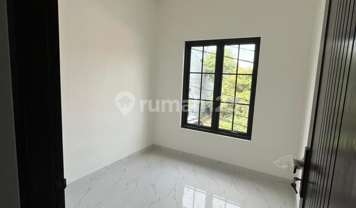 Jual Rumah Baru 2 Lantai di Harapan Indah Bekasi 2