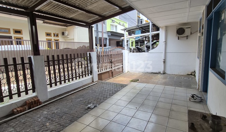 Di Jual Murah Rumah Taman Meruya Ilir