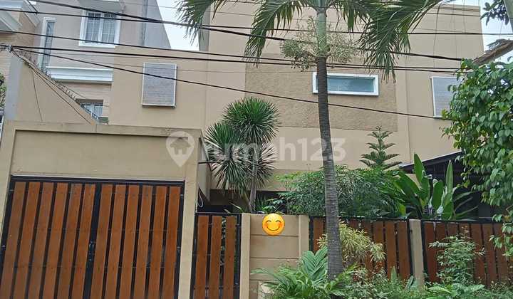 Di Jual Rumah Bintaro Sektor 3, Pondok Betung , Tanggerang Selatan
