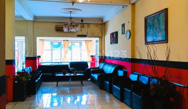 Monthly Lobby Rental – Strategic Location in Bandar Lampung