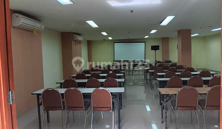 Meeting Room, Restaurant & Ballroom Rental – Strategic Location in Jakarta