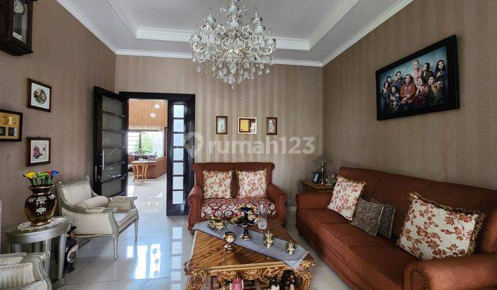 Dijual Full Furnish Rumah 2 Lantai Dekat Gedung Sate Bandung  2