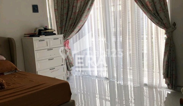 Rumah 2 Lantai Pegangsaan 1