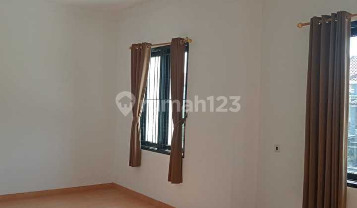 Rumah Bagus 2 Lantai Di Harapan Indah Regency Rumah Bagus 2 Lantai Di Harapan Indah Regency