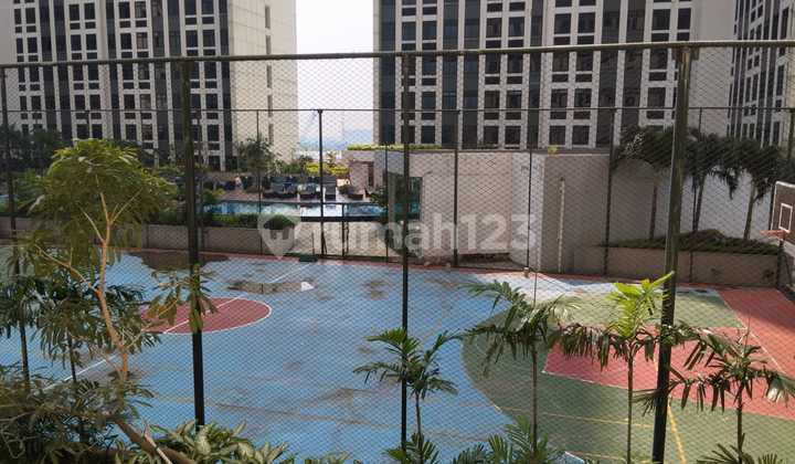 Selling at a Loss: Chadstone 2-Bedroom Unfurnished Apartment